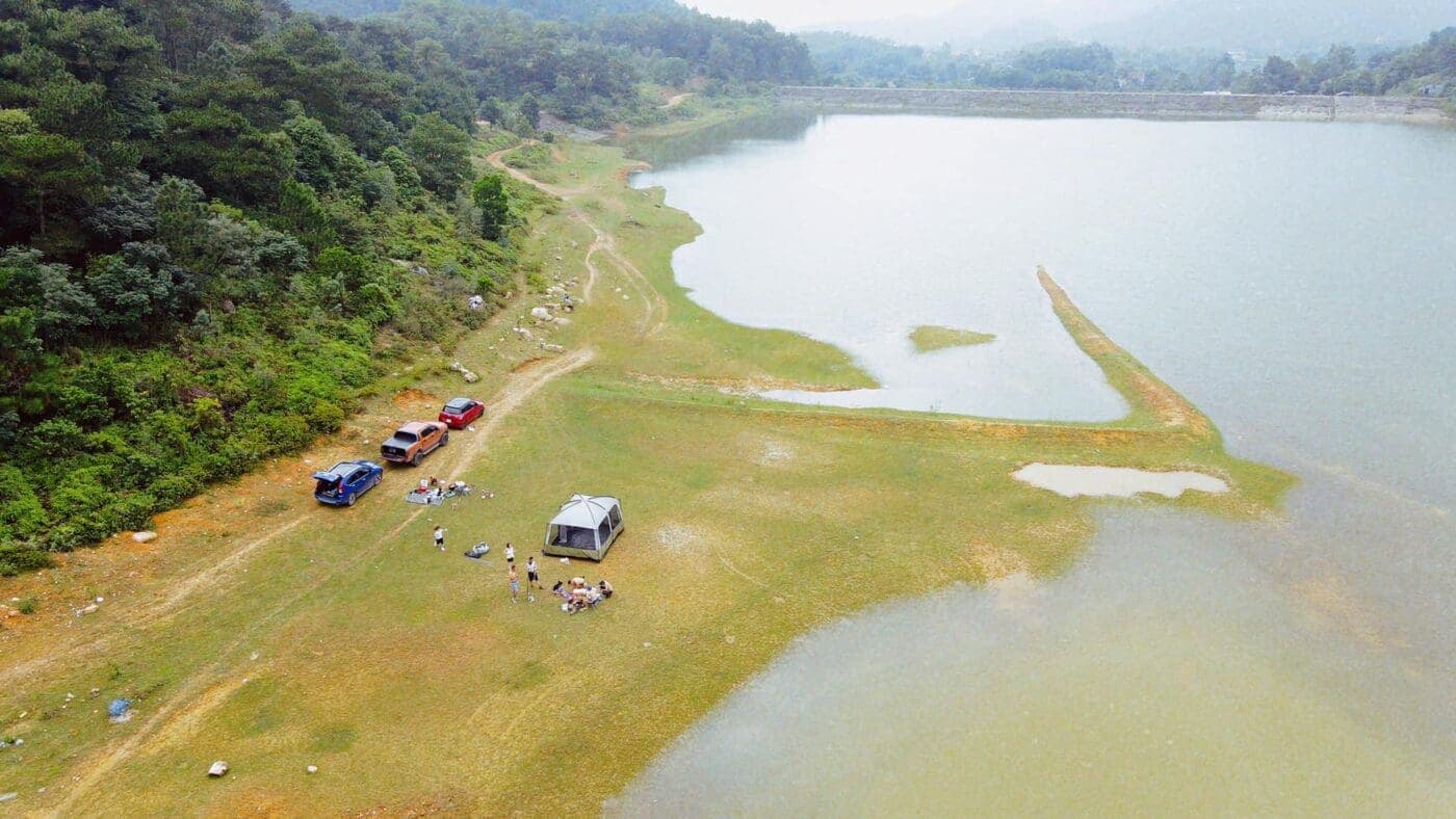 Hồ Hoa Sơn